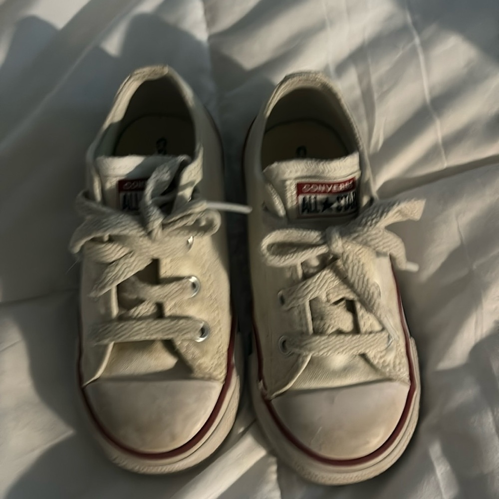 COPY - Toddler converse size 8